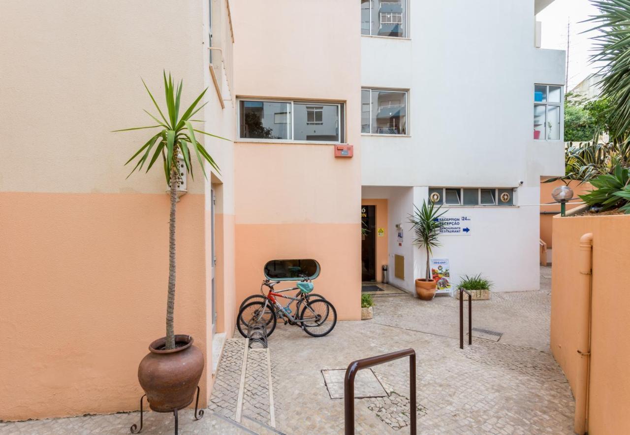 Squash Rocha Suite Beach Apartment Portimão Eksteriør bilde